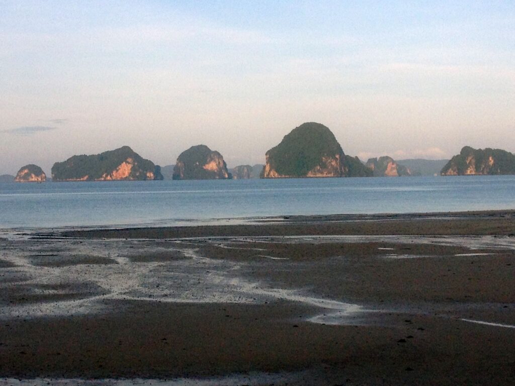 Tubakaek Bay