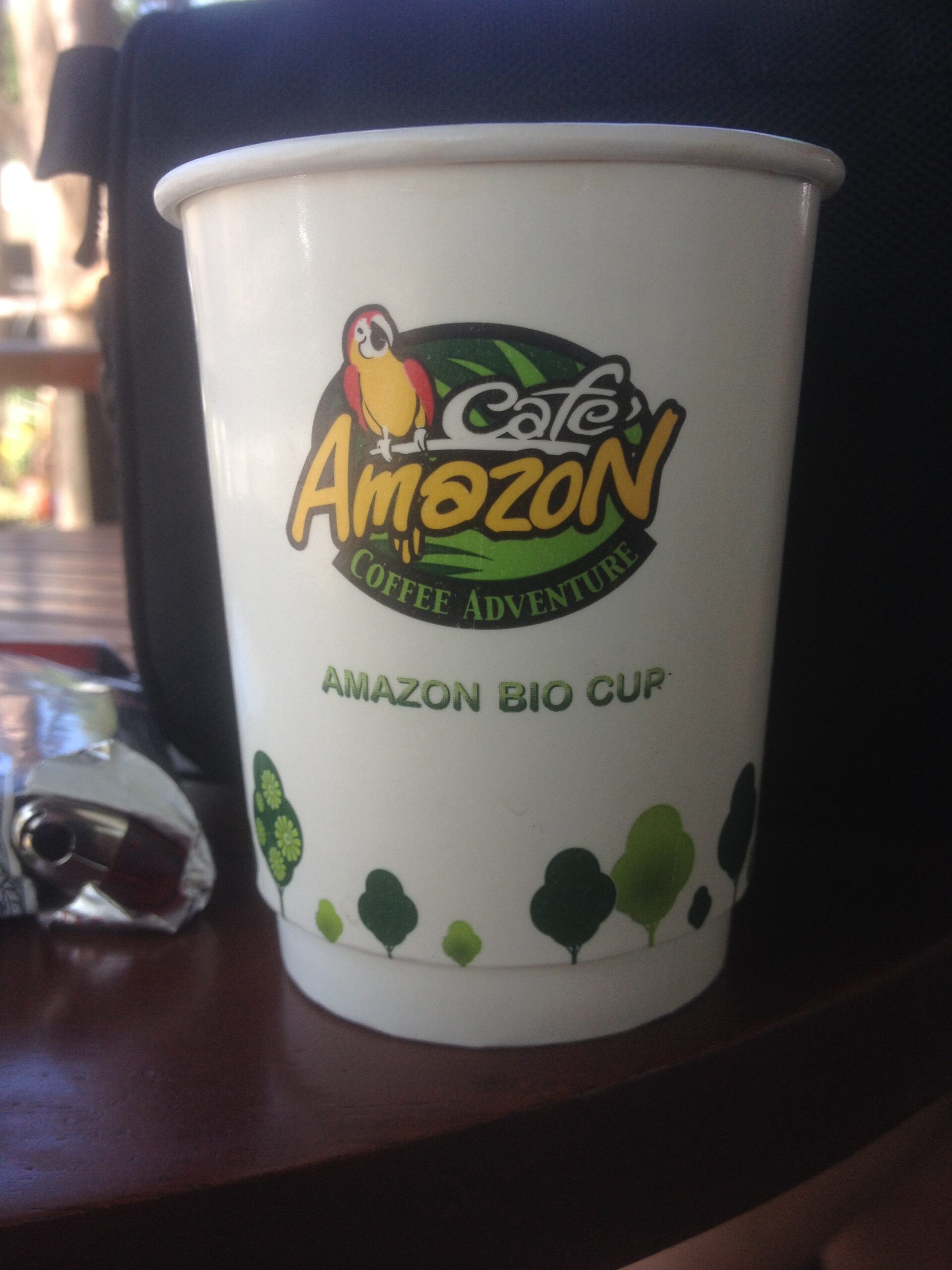 לשתות קפה באמזון