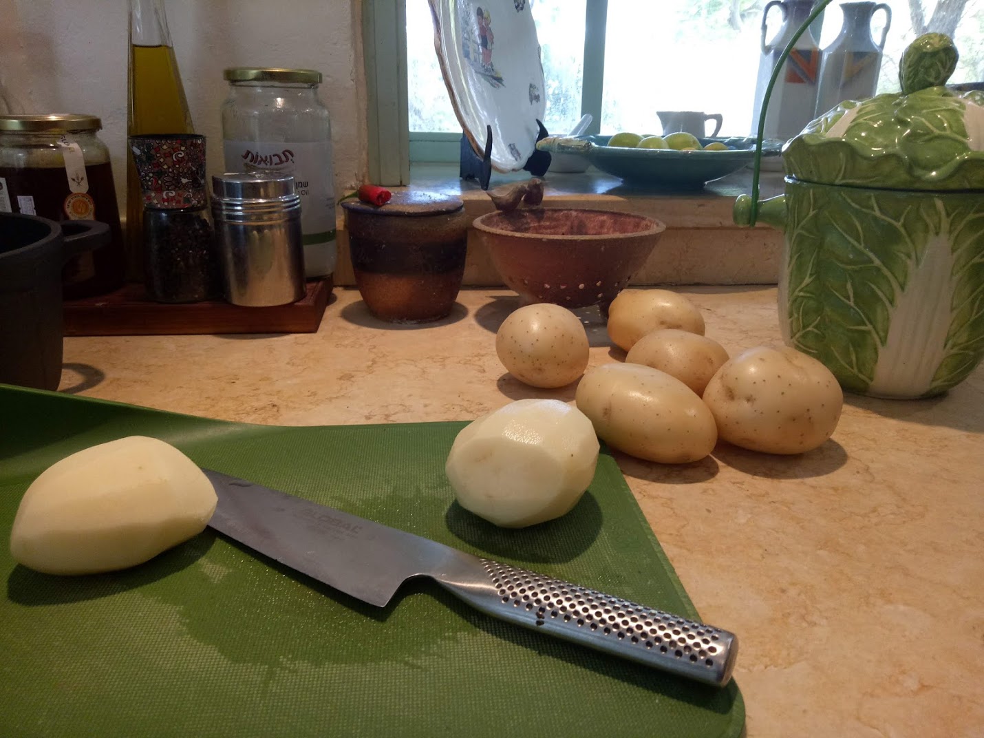 במטבח של מטיילת