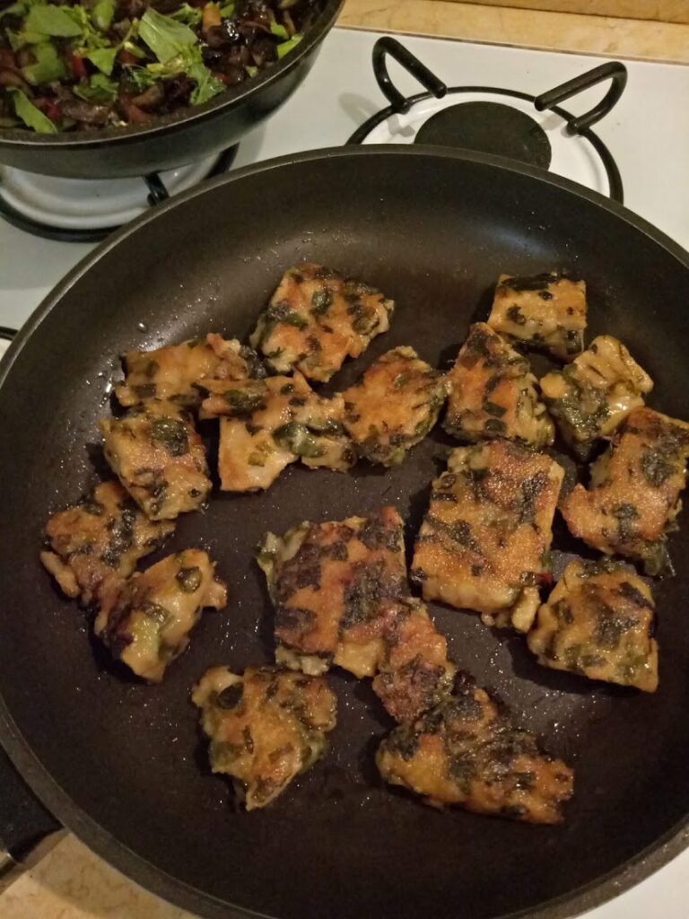 דאמפלינג בצל ירוק מטוגן