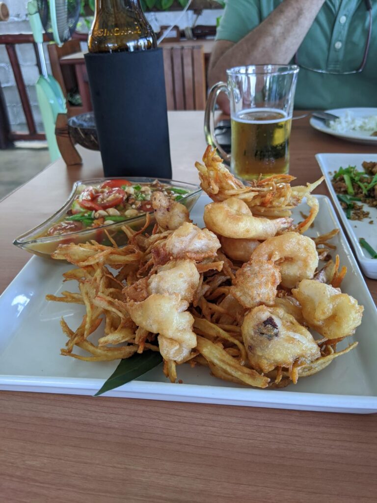 Fried Som Tam salad