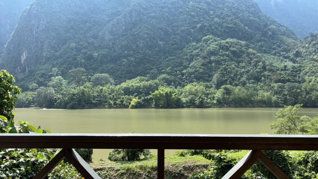 Maison De Nong Khiaw Resort לאוס