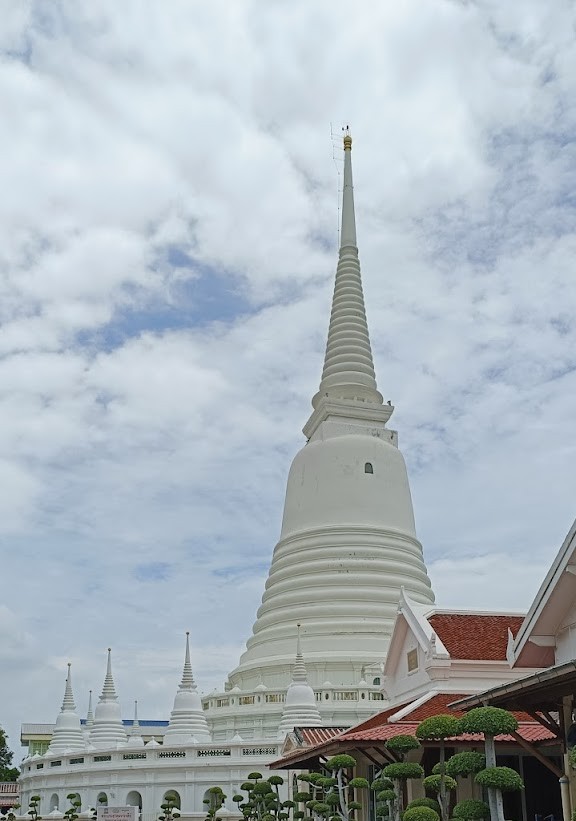Wat Prayurawongsawat