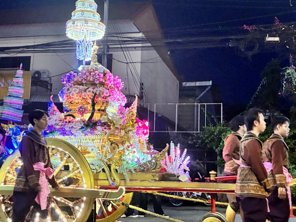 Um Phra Dam Nam Festival