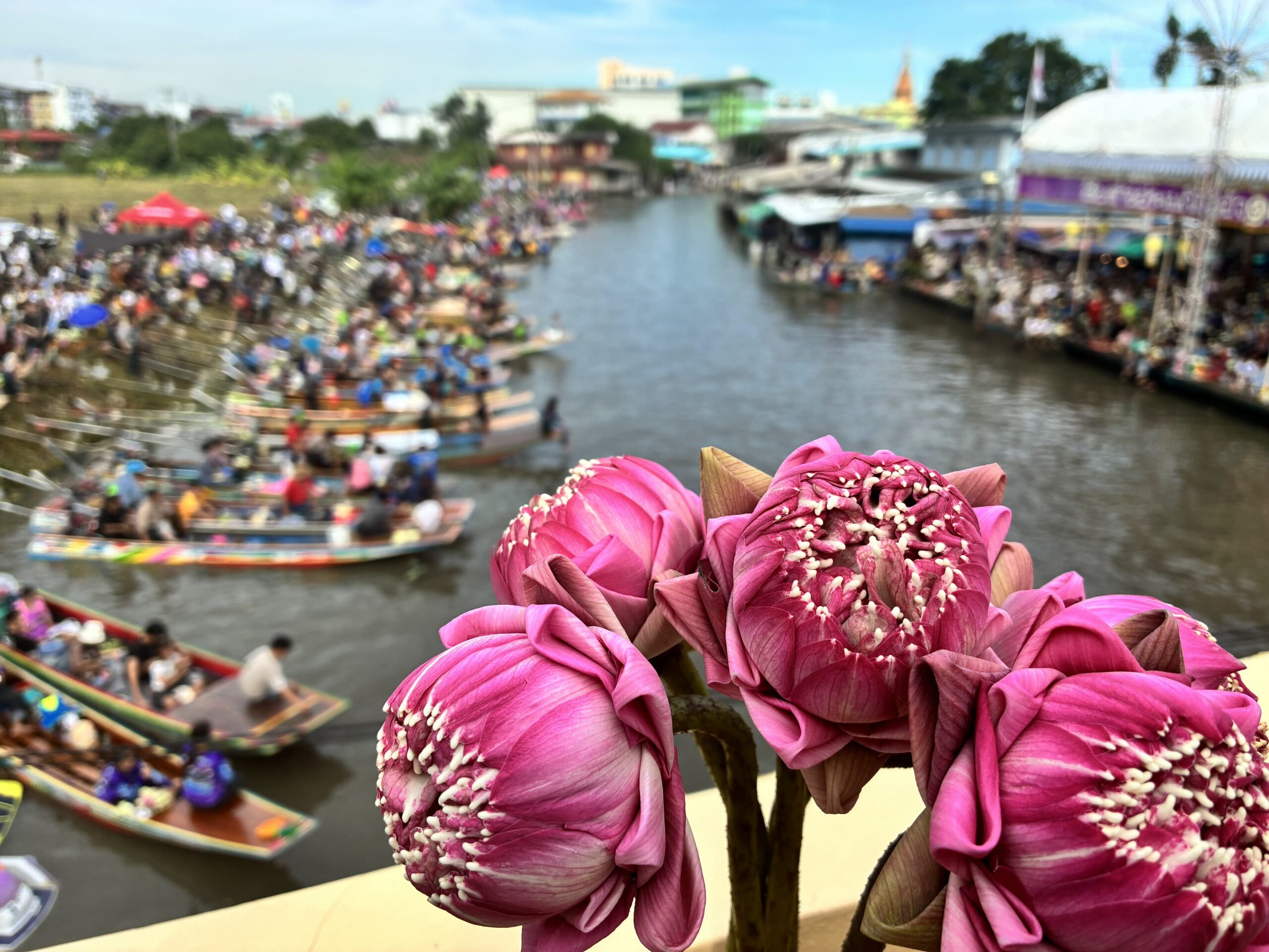 שמחים שהגענו לראות: פסטיבל Rap Bua בפאתי בנגקוק