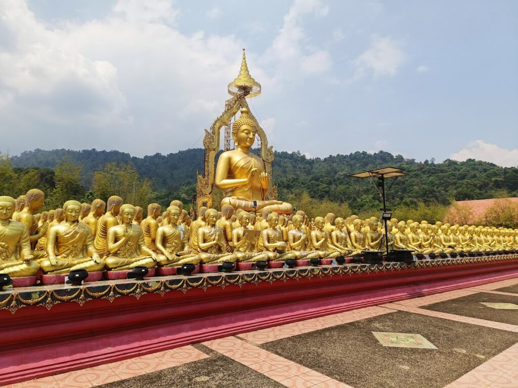 Phuttha Utthayan Makha Bucha Anusorn