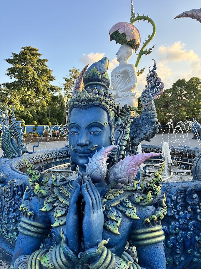 Rong Suea Ten Temple