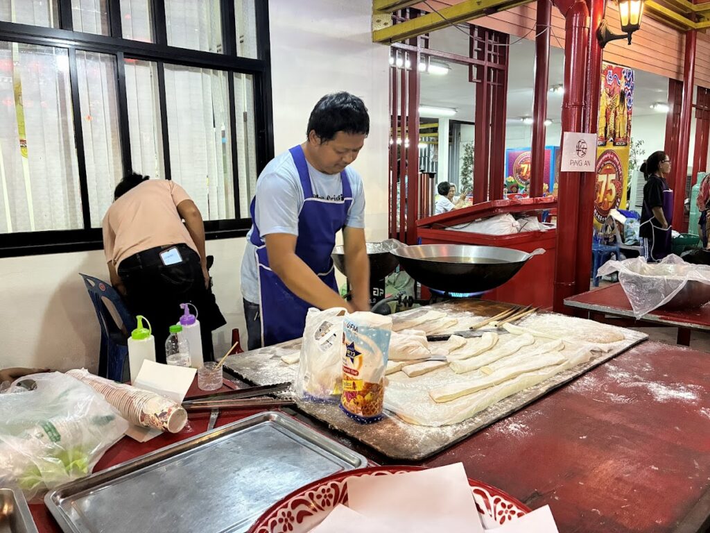 Thung Si Muang פסטיבל בעיר אודון טאני