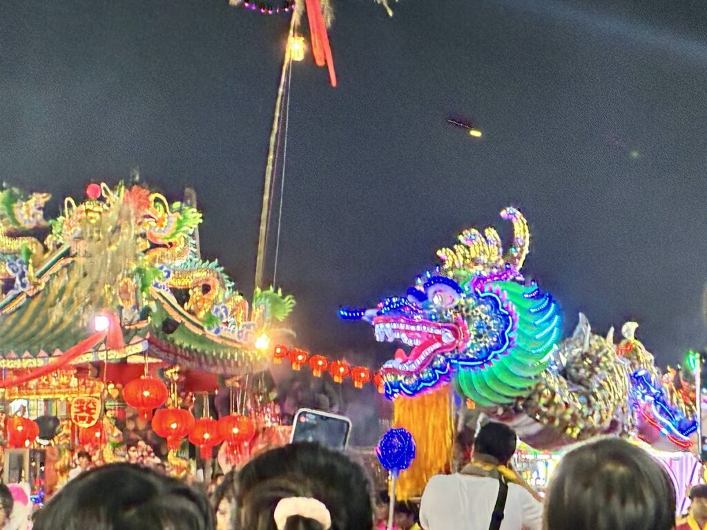 Thung Si Muang פסטיבל בעיר אודון טאני Thung Si Muang פסטיבל בעיר אודון טאני